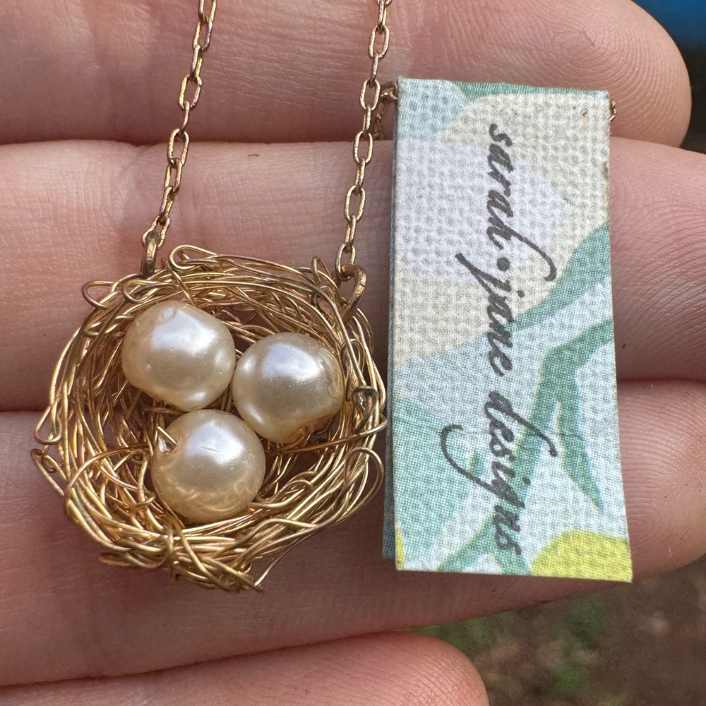 Solid 10k yellow gold handmade birds nest/genuine pearl necklace
